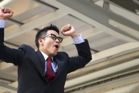 サマージャンボ1等は「5億円」！ もし当たってたら“会社を辞めて”大丈夫？ 物価上昇中の今、退職するのは「高リスク」でしょうか？