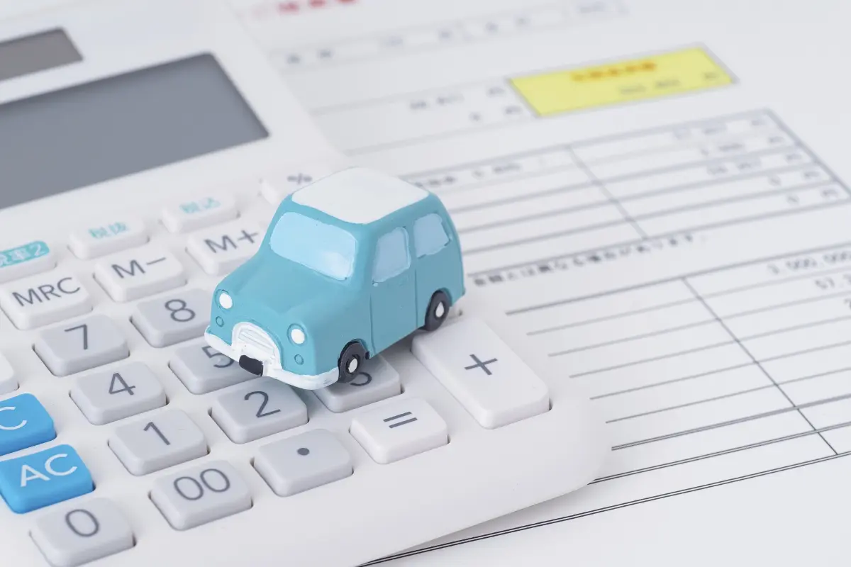 5年前に“残クレ”で買った「ヴェルファイア」…下取り価格は“100万円”だそう。「乗り換え・買い上げ」で迷っているのですが、結局どちらがお得なのでしょうか？