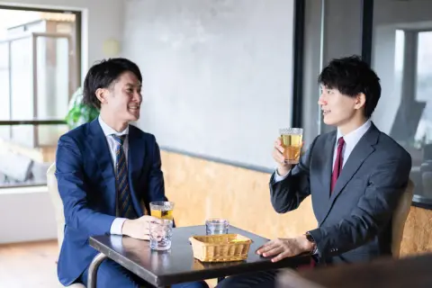 地元の友人に「東京に住むなんてお金持ち」と言われました。「29歳・年収360万円」ですが、東京に住むのってそんなに難しいですか？ 節約すれば大丈夫ですよね？ データで“東京の生活費”を確認