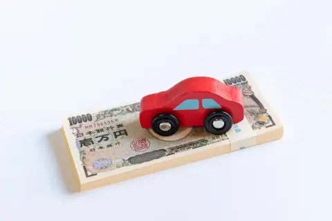 実家の親から200万円で車を買ってもらう予定です。贈与税の対象になるでしょうか？