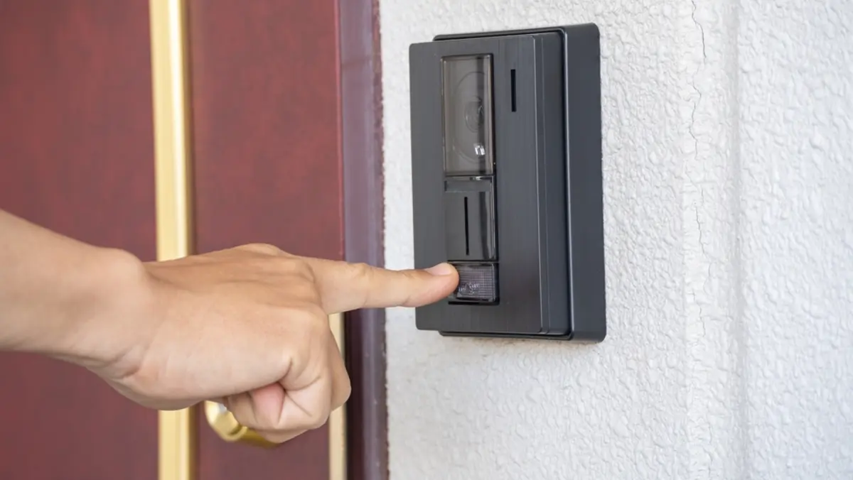 5歳、3歳、0歳の子どもがいます。先日下の階の方から「足音がうるさい」と言われてしまいました。おわびの菓子折りはいくらくらいのものが妥当なのでしょうか？