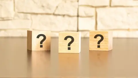 「退職金2000万円」が振り込まれたら、銀行から連絡が！ 営業だと思っていたら、実は重大な“リスク説明”の場合も？ 連絡が来るケースを確認