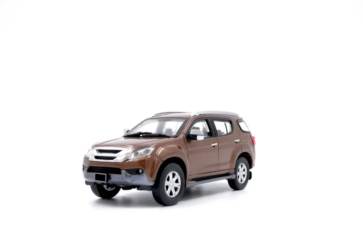 「生活保護を受けるには車を手放さなければいけない」と聞きました。でも私の地方では、買い物も車がないと難しいです。車の保有が認められたケースはありますか？