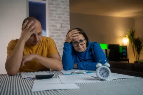 共働きで“世帯年収800万円”でも貯金が増えない！なんでそうなってしまうの？家計が苦しい本当の理由とは