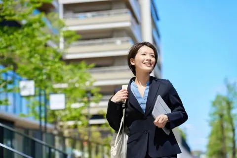 妻が扶養を外れて働くことを検討しています。もし外れたら自分の手取りも減りますか？ 世帯全体で手取りが減ることってあるのでしょうか？