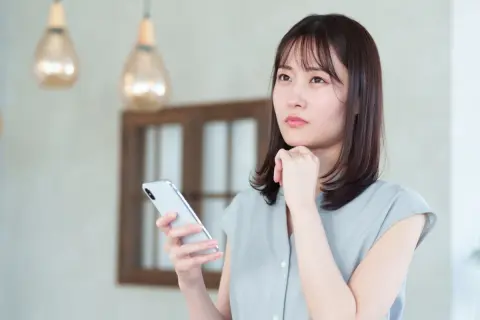 手取り15万円、一人暮らしする余裕がなく「実家暮らし」をしています。両親にいくらかお金を渡したほうがいいでしょうか？