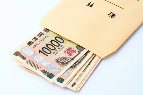 40代になっても「手取り30万円」に届きません…それだけ“もらえる人”の割合は？ 額面でいくら必要でしょうか？“手取り30万円”以上を目指す方法も解説