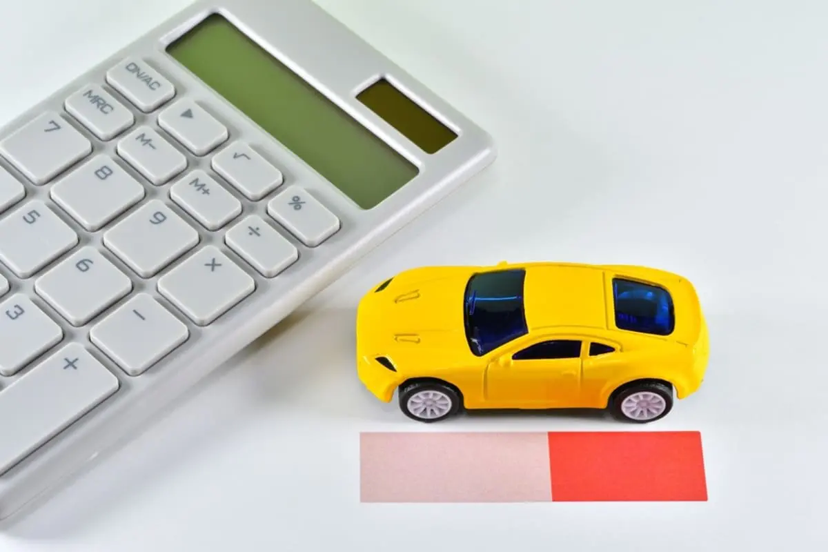 残クレが終わったアルファード、査定は120万円。「このまま乗るか」「買い替えるか」で迷っています。費用を抑えるならどっち？