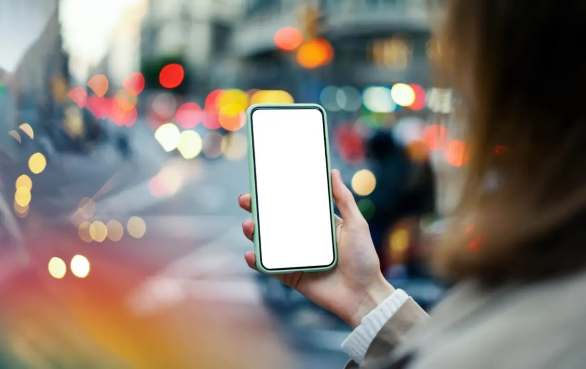 「y.u mobile」は低速モードがないって本当？ 実際の使い心地はどう？