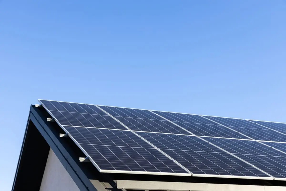 新築を建てる際に「150万円」で太陽光を設置しました。元を取るまで、どのくらいの期間がかかるのでしょうか？そもそも元は取れますか？