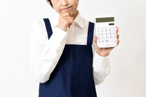 年金は「60歳から受給＋パート月6万円」「65歳から受給」どちらにすべき？ 70歳時点で“どちらが得か”FPがシミュレーション