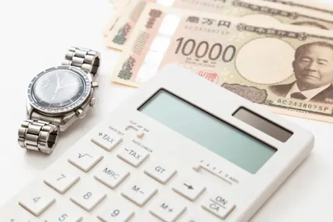 健康保険証の色や番号で年収が分かるって本当？健康保険証の種類を一覧で紹介