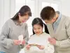 相続税対策として孫に毎年100万円ずつお金を手渡しています。110万円以下なので安心していたら、友人から「それも贈与税がかかるよ」と言われてビックリ！ 本当でしょうか？