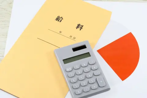 40歳で転職して「年収520万→440万円」にダウン…でも余暇が毎日“2時間増えた”なら、結果得したことになりますか？ それぞれの時給で検証