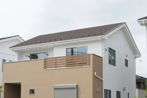 兄夫婦が世帯年収800万円で「4000万円の注文住宅」を建てたらしいです。月々の返済額はいくらでしょうか？今のままで生活は成り立つのかも解説