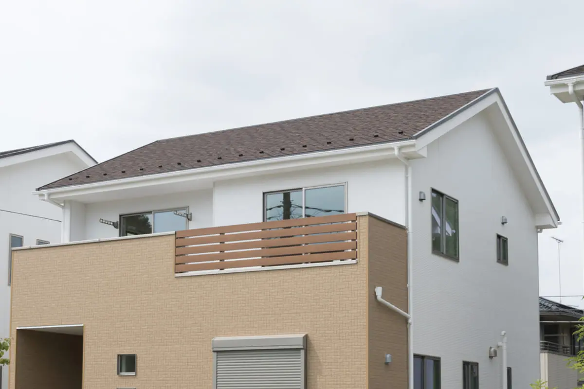 兄夫婦が世帯年収800万円で「4000万円の注文住宅」を建てたらしいです。月々の返済額はいくらでしょうか？今のままで生活は成り立つのかも解説