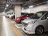 駐車場に「見知らぬ車」が！ 警察には“無断駐車された”より「盗難車があると通報すべき」と言われてるけど、本当ですか？ 元警察官の筆者が解説