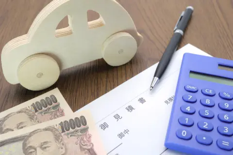 【実録】車を擦ったら「修理費50万円」！ お金が無いので「予算5000円」とディーラーに伝えたら、何とか“一部だけ”直してもらえました。「5000円で直せた範囲」とは