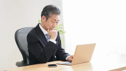 年金生活者です。来年の確定申告はインターネット申告に挑戦してみたいと思っているのですが、何を準備すればいいのですか？