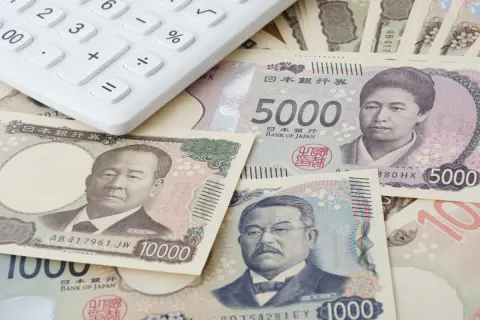 新1000円札が「260倍」で買い取られる!?新紙幣でもプレミアがつく“レア記番号”にはどのようなものがある？