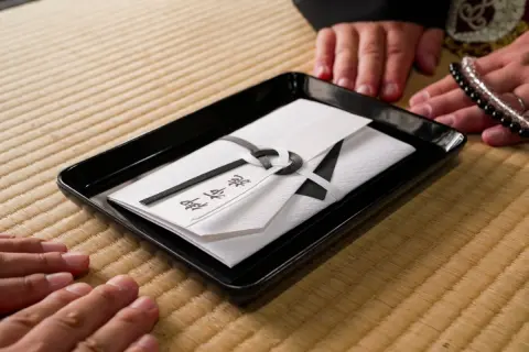 「お布施は控除されるよ」と言われていたのに領収書をなくしてしまいました。もう取り戻せないのでしょうか？