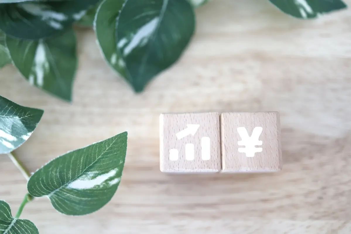 「65歳以降も厚生年金に入れば年金が増える」と聞きましたが、年収600万円でもそんなに変わるのですか？ いくらお得になるのか知りたいです！