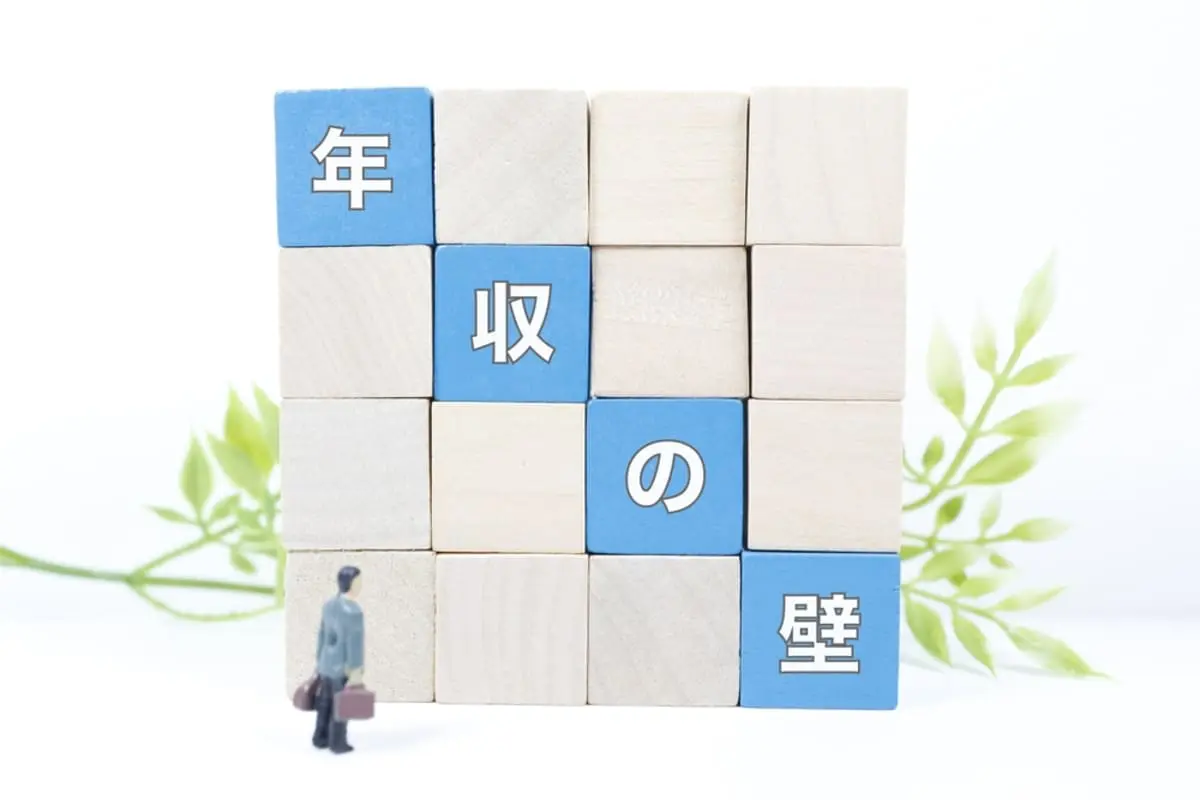 年末にかけてパートで稼ぎたい！ 夫に話したら「130万円は超えないようにね」と言われたのですが、年収の壁は「160万円」になったんじゃないんですか？