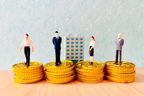 【ランキング】高年収な職業、3位「歯科医師」2位「医師」を抑えた“1位の職業”とは!? 日本で「年収1000万円超」は、わずか6.2％…“稼げる職業の傾向”も解説