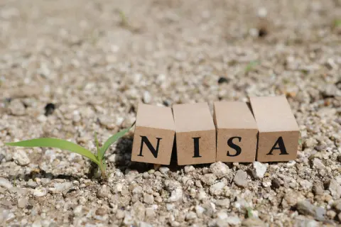 NISAは「月5000円」でも意味はありますか？ 50歳から65歳まで「年率3％・5％・7％」で運用した場合、15年で“老後資金”をいくら貯められるかシミュレーション