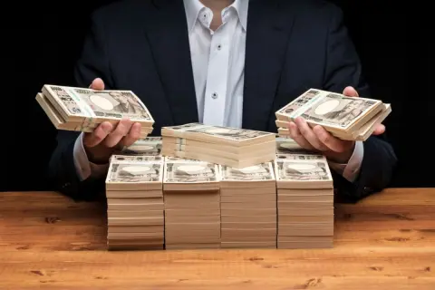 世帯年収1000万円でも「お金持ち」には程遠い…。都内だと世帯年収いくらから「お金持ち」といわれる？