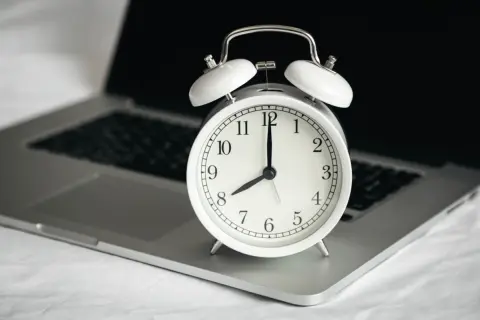 「160万円の壁」がよくわからず、年末のシフト調整に困っています。結局どこまで働けば「損しない」の？