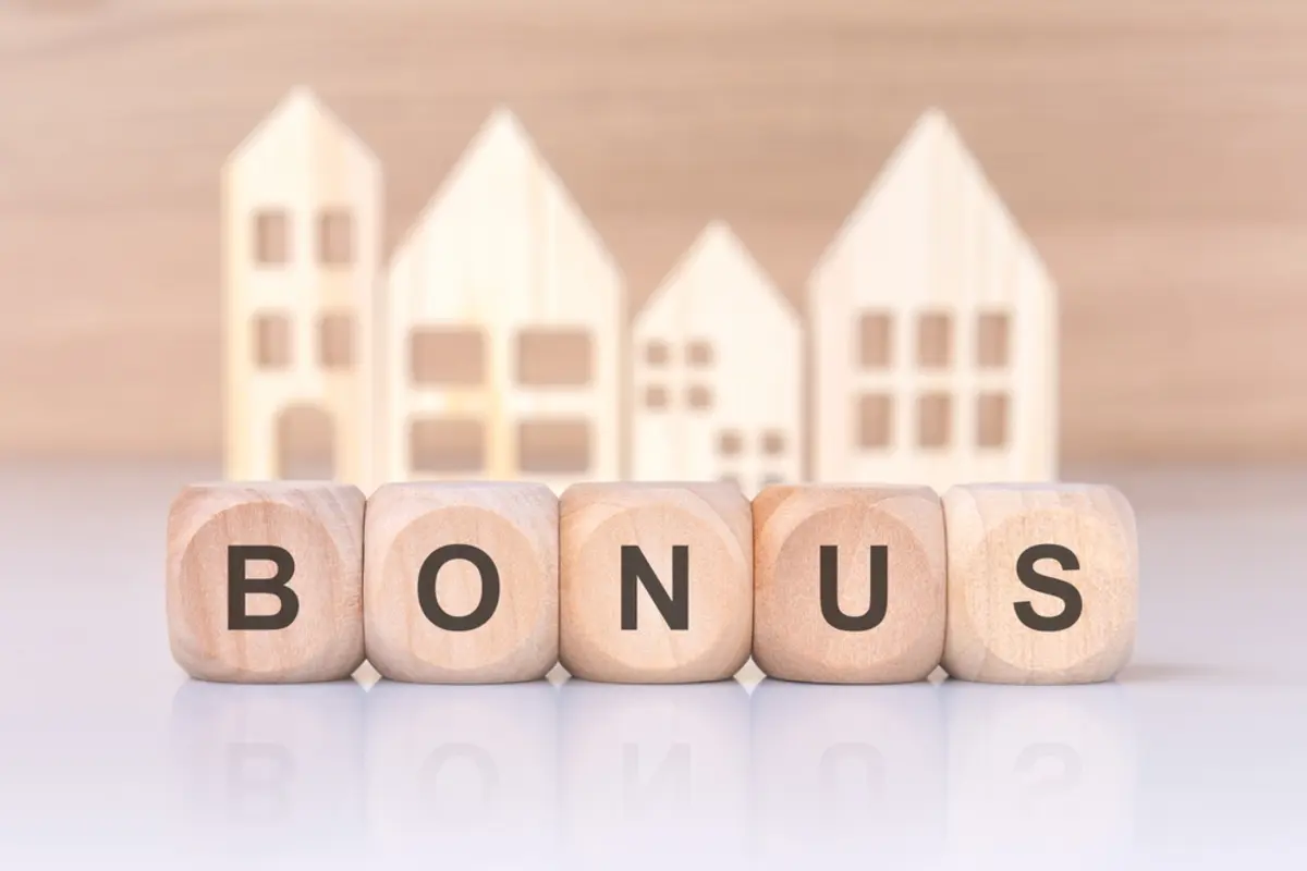 冬のボーナス「50万円」を全額タンス預金しようと考えています。多額のタンス預金は相続するときにトラブルになる可能性があると妻に言われましたが本当でしょうか。