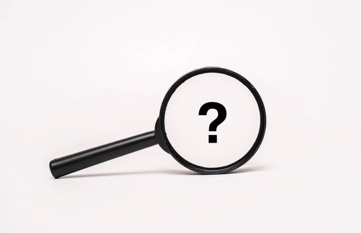 子どもが2人いて世帯年収は300万円ほどです。家賃を抑えたいのですが、どうしたら公営住宅に入れますか？ 入居条件を教えてください。