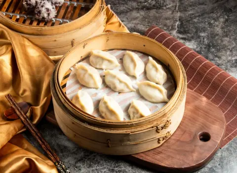 “せいろ蒸し”にハマっている妻。電子レンジのほうが安く早く食材を加熱できると思うのですが…。