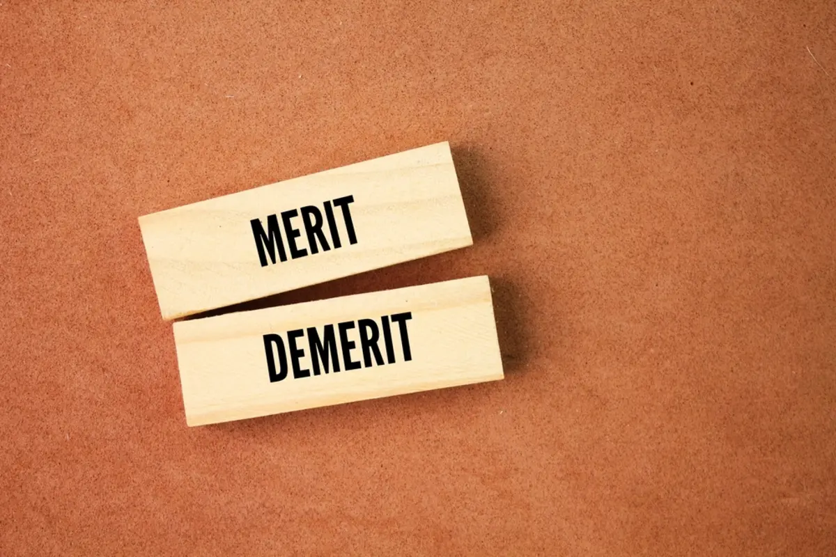 控除限度額を超えて寄付してしまったら「確定申告のほうが得になる」って本当？ 限度額超えで得する人・損する人の違い