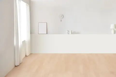 「エアコンだけじゃ足が冷えるから」と床暖房も併用する妻…電気代が心配なのですが、エアコンと床暖房を毎日8時間使用すると1ヶ月でいくらくらいになるでしょうか？