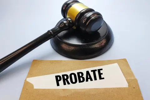 夫の遺産「4000万円」を子どもと2人で相続しますが、子どもにできるだけ多く渡したいです。私が全額相続したあとに渡せば子どもの支払う税額は少なく済みますか？