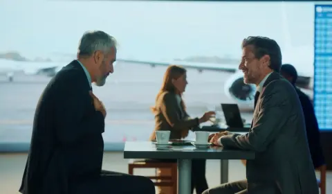 空港ラウンジが使えるクレカ、年会費2万円の元は取れている？ 年3回の旅行でも意味はある？