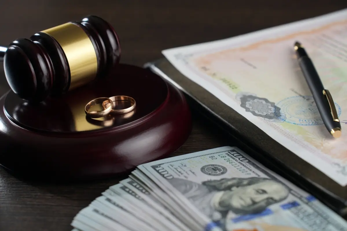 【実録】離婚で夫が「4000万円のマンションは渡す」と言いますが…“賃貸中の物件”は財産分与で受け取ると損？ 専業妻にとってお得な選択肢とは？