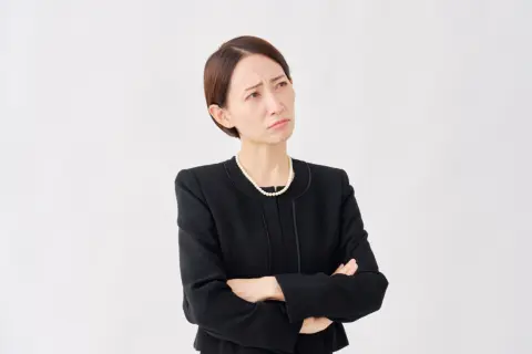 生活保護を受けていた母が亡くなり、約100万円の「生活保護返還金」があることが発覚。相続放棄したら支払わなくても大丈夫ですか？