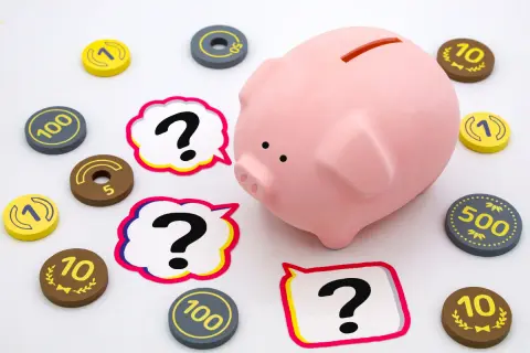 意外と高年収の職業も!? 「ひよこ鑑定士」「潜水士」「動画クリエイター」「ドローンパイロット」など、珍しい職業の気になる年収を徹底調査！