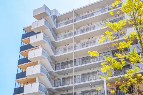 「都営住宅」に住む友人から「家賃は3万円以下」と聞いて正直うらやましい！ 定年後は夫婦の年金に頼ることになりそうですが、わが家も「都営住宅」に入居できますか？