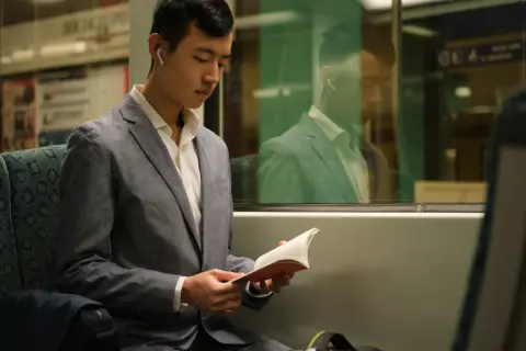 都内マンション「1億円超」に驚愕！ 茨城なら“2000万円台”で購入可能ですが、夫の通勤が「往復3時間」になります。とはいえ“週5でグリーン車”に乗っても、東京に住むよりは安いでしょうか？