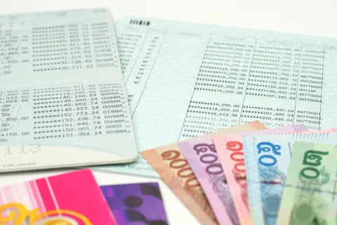 祖父が幼稚園児の孫名義で「年間80万円ずつ」預金しています。父は「勝手にやらせておけば」と言いますが「名義預金」として問題になったりしないのでしょうか？