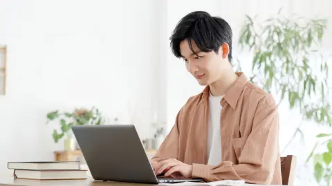 実家暮らしの社会人の息子が、在宅勤務になって一日中エアコンとパソコンをつけっぱなし！ 家族に光熱費を負担してもらうラインはどこで決めるべきでしょうか？