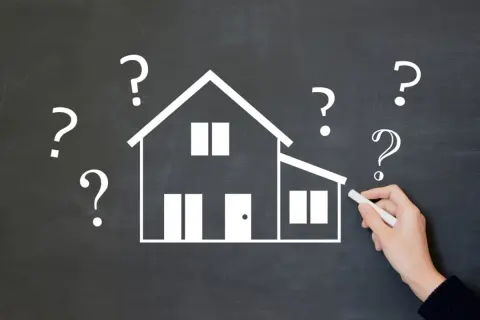 NISAで貯めた「500万円」で、住宅ローンを“一括返済”したい！ 10年後に「300万円の差」になるそうですが、運用を続けると“どれだけ得”ですか？ 残るお金をシミュレーション