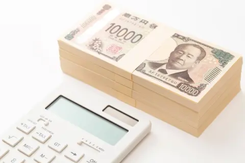 夫が「親からマイホーム購入の頭金として300万円をもらった」と言います。住宅資金としての生前贈与は、どこまで特例を使えるのでしょうか？