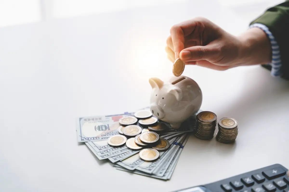 これまで貯めてきた子どものお年玉・お小遣い「約100万円を運用しよう」となりました。銀行以外で運用するならどこがよいでしょうか？