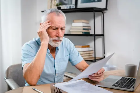 会社をリタイアしたら、家計のためにバイトしようと思っています。医療費が「3割負担」になる年収の目安はいくらですか？