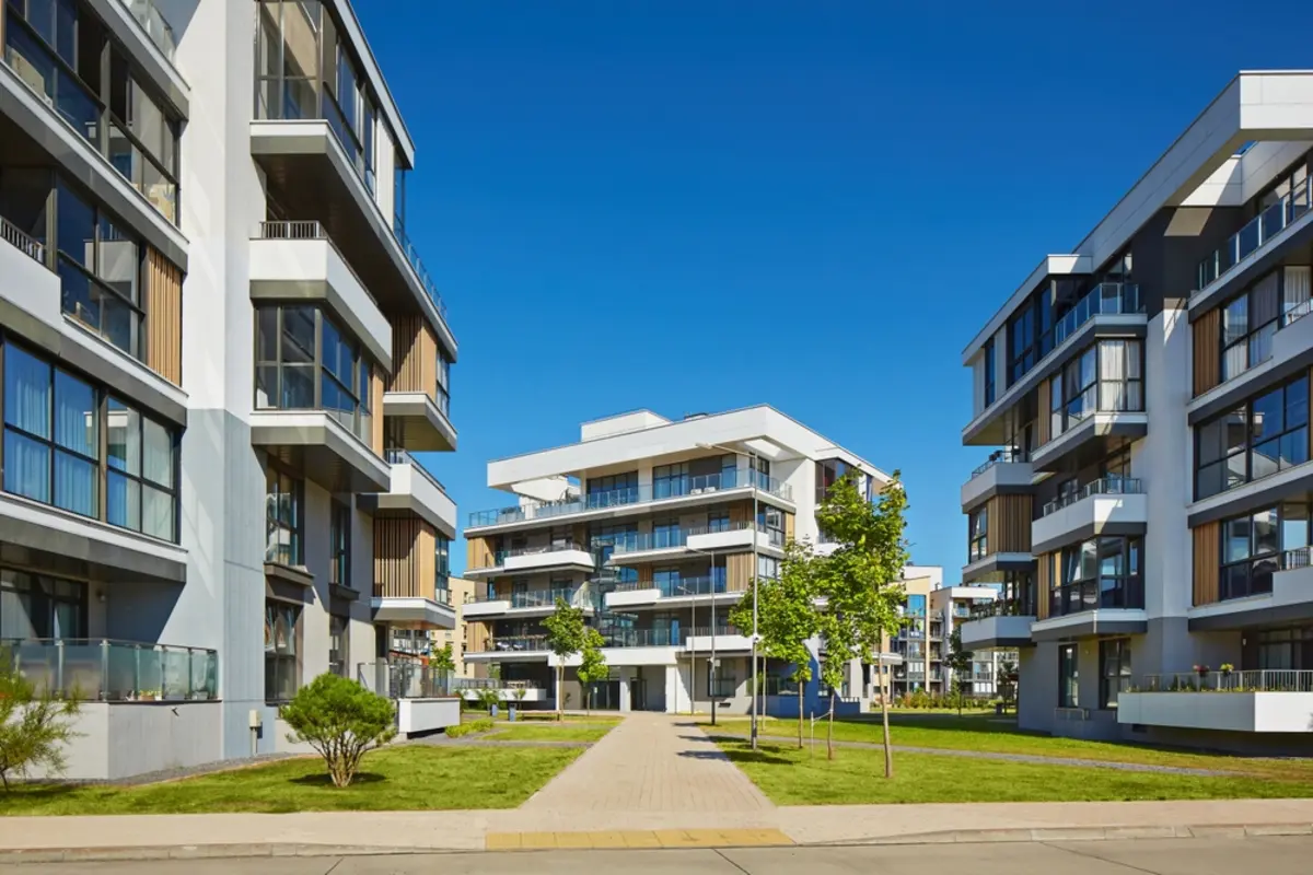 セキュリティーがしっかりしているマンションに住む大学生の娘。家賃12万円を渡しているけれど、贈与になりますか？